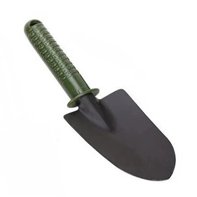 Plastik Saplı ve Kaymaz Saplı-Geniş-Bıçaklı Kürek